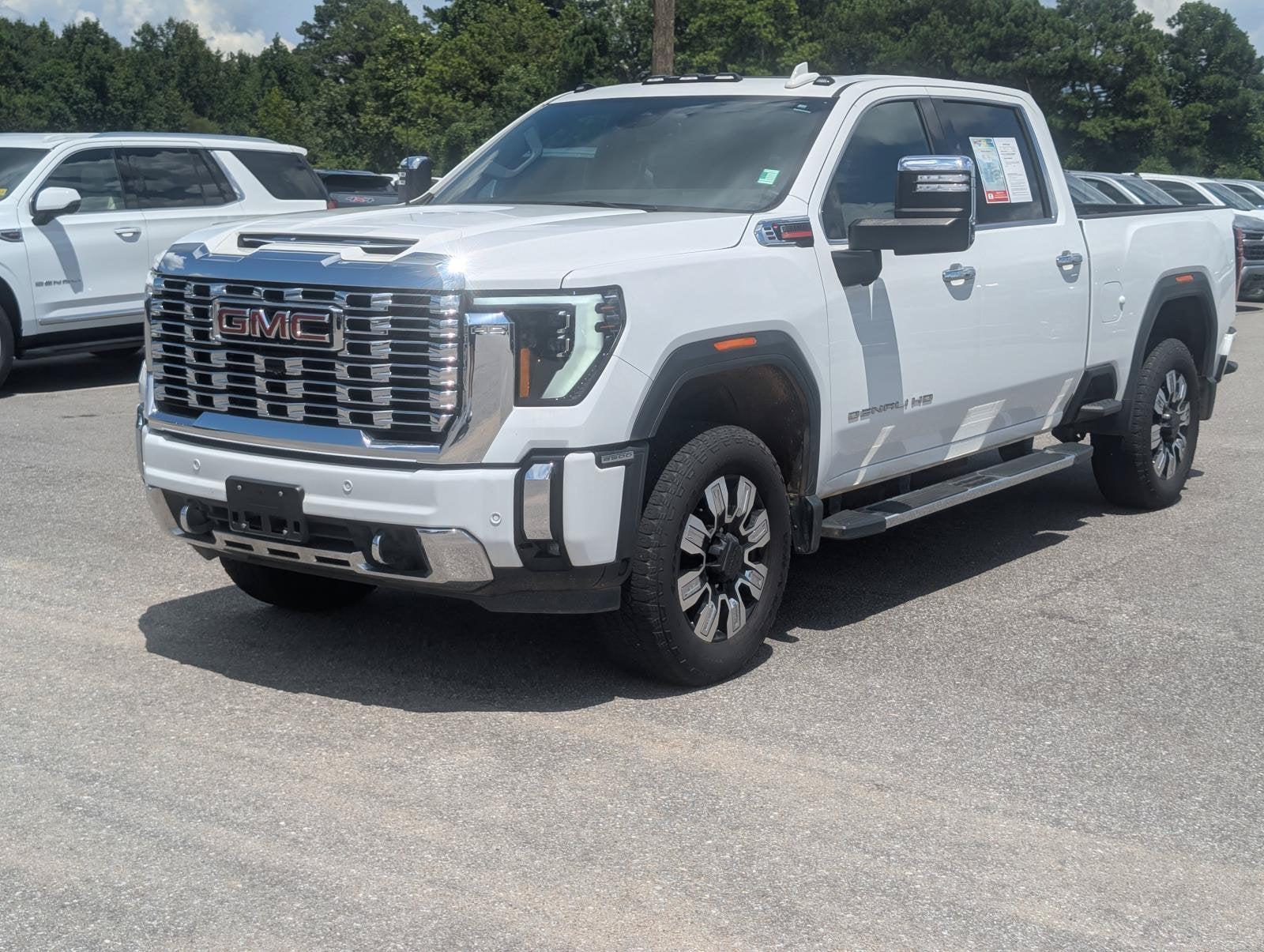 2025 GMC Sierra 2500 HD Denali