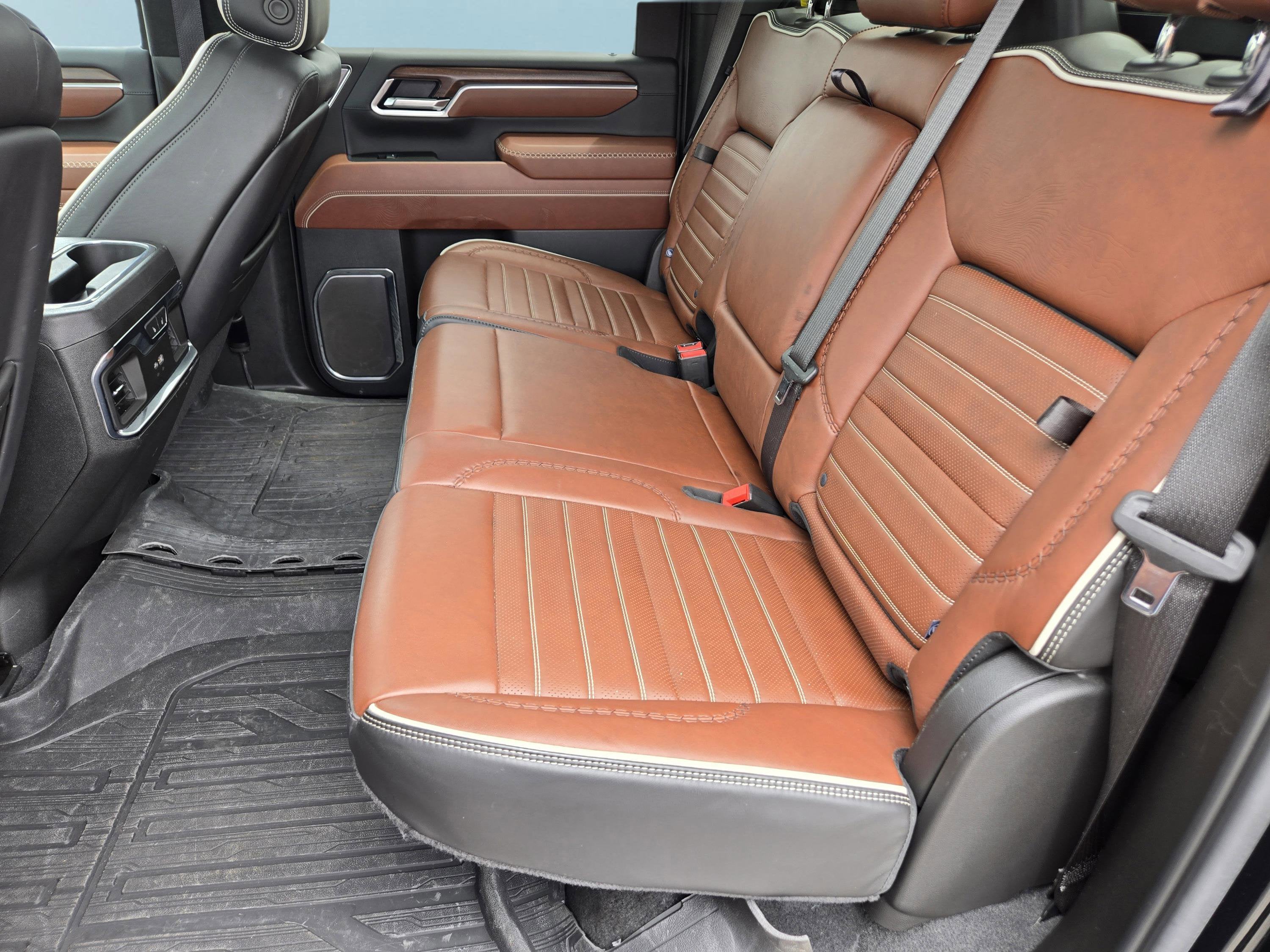 2025 GMC Sierra 3500 HD Denali Ultimate