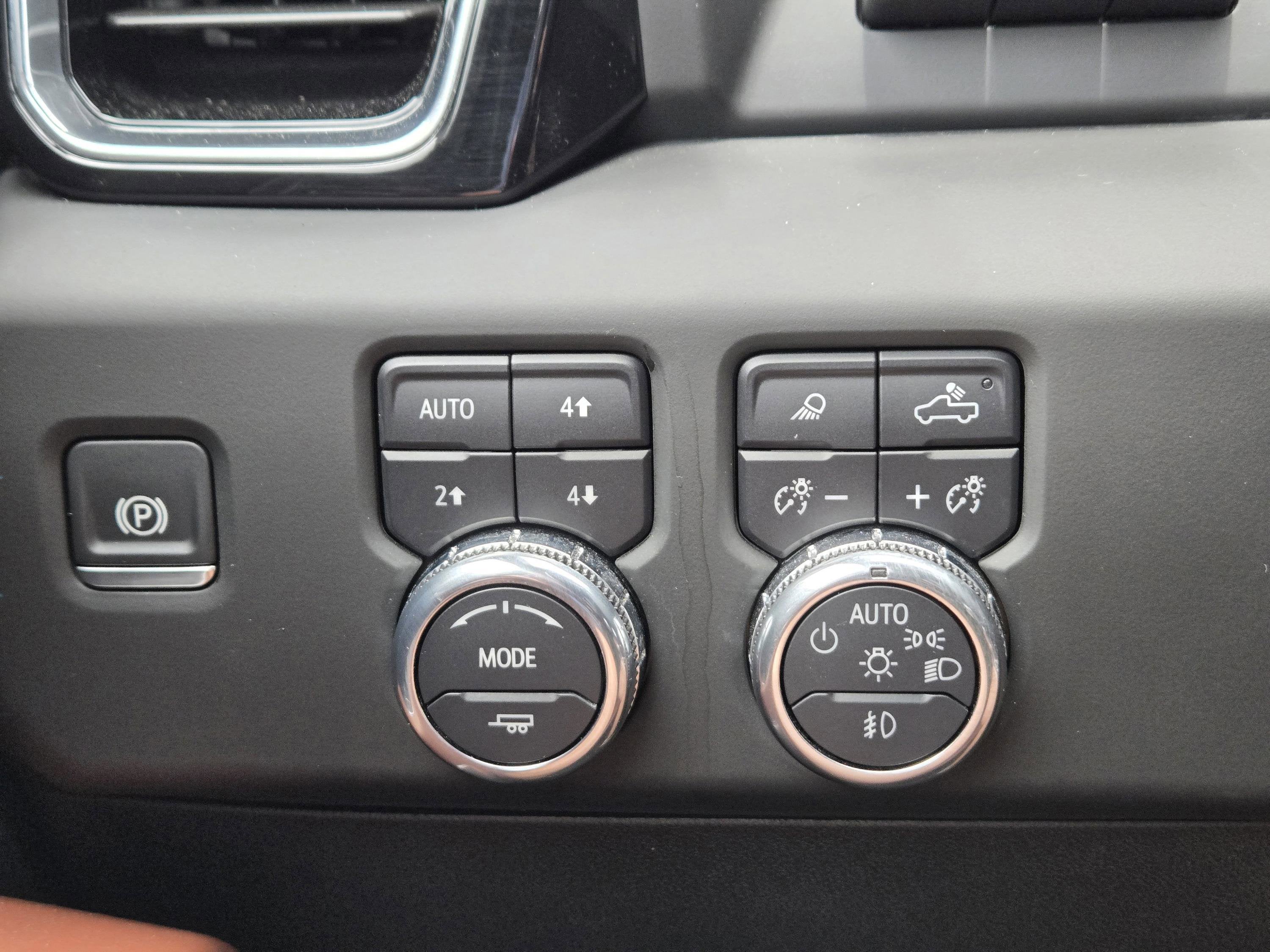 2025 GMC Sierra 3500 HD Denali Ultimate