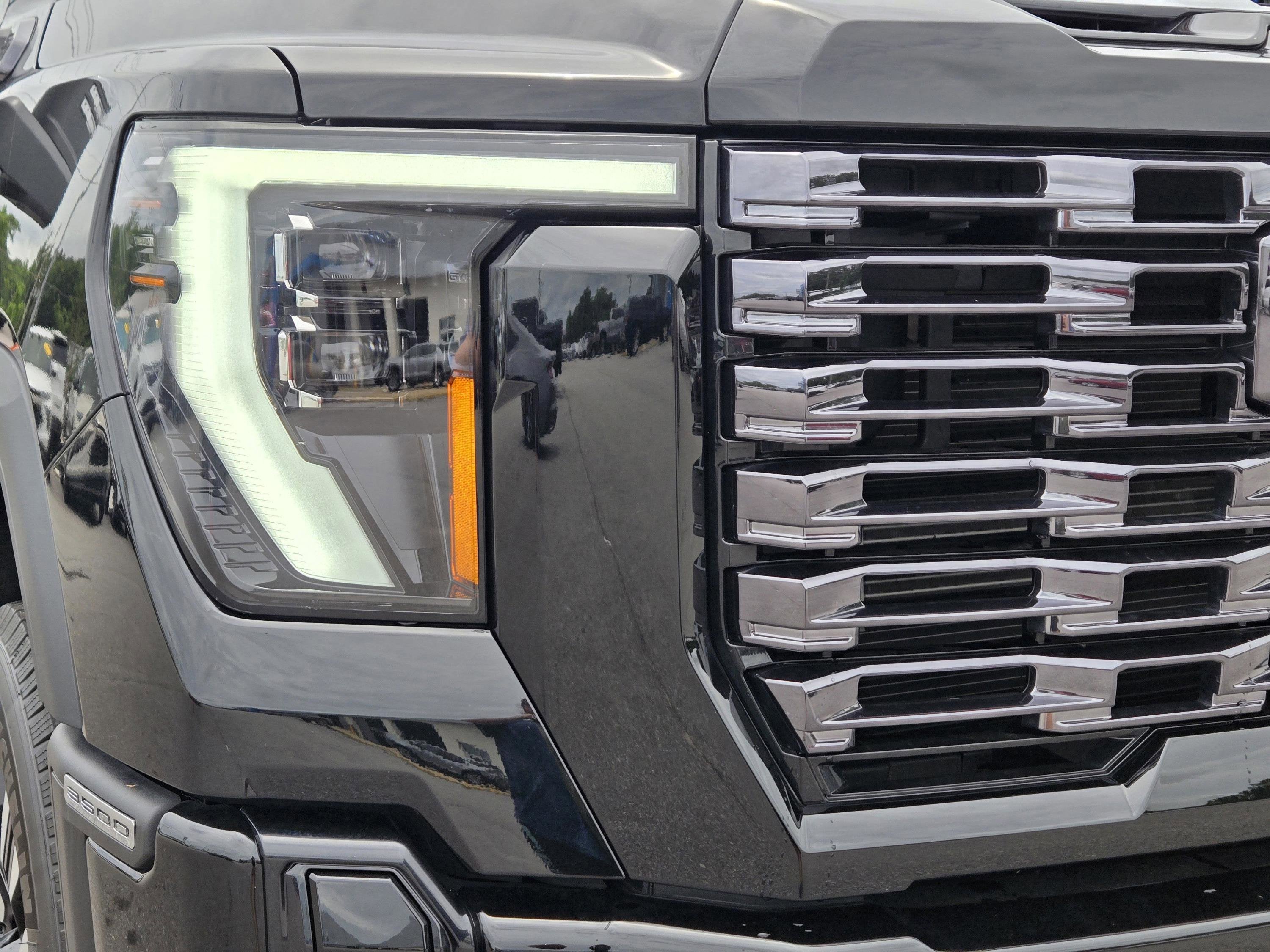 2025 GMC Sierra 3500 HD Denali Ultimate