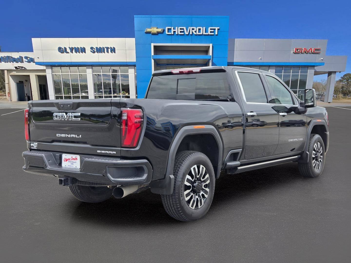 2025 GMC Sierra 3500 HD Denali Ultimate