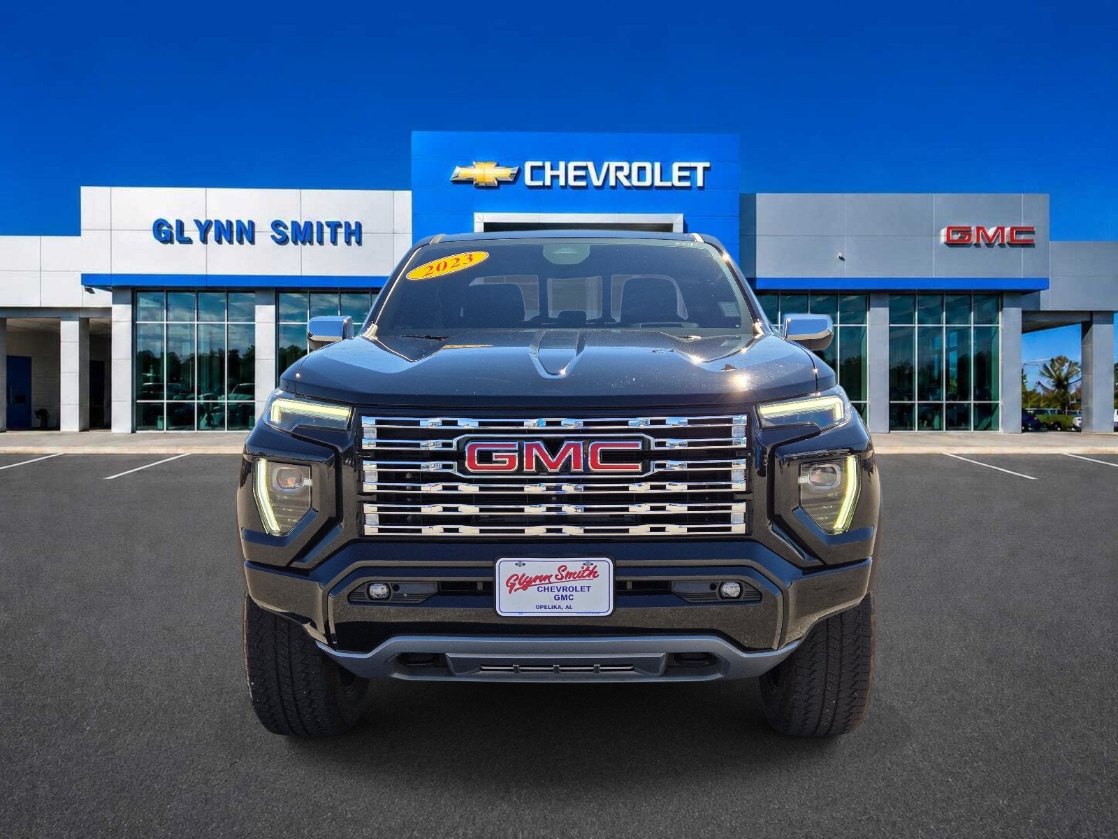 2023 GMC Canyon 4WD Denali