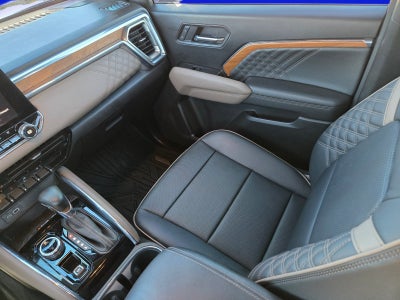 2023 GMC Canyon 4WD Denali