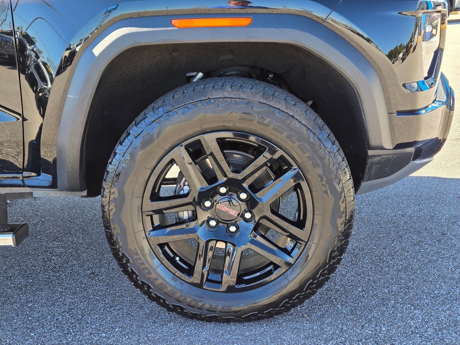 2023 GMC Canyon 4WD Denali
