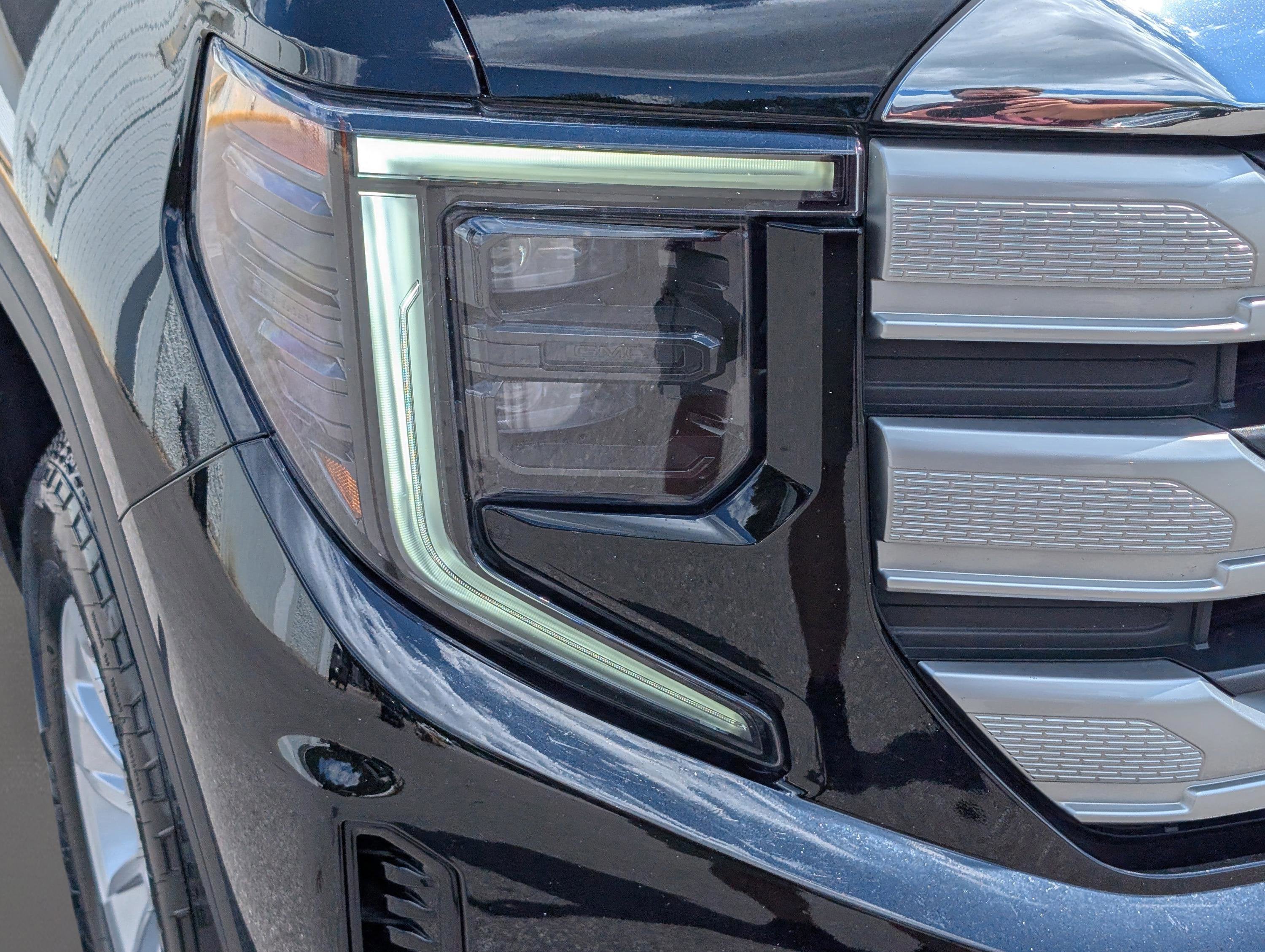 2025 GMC Sierra 1500 SLE
