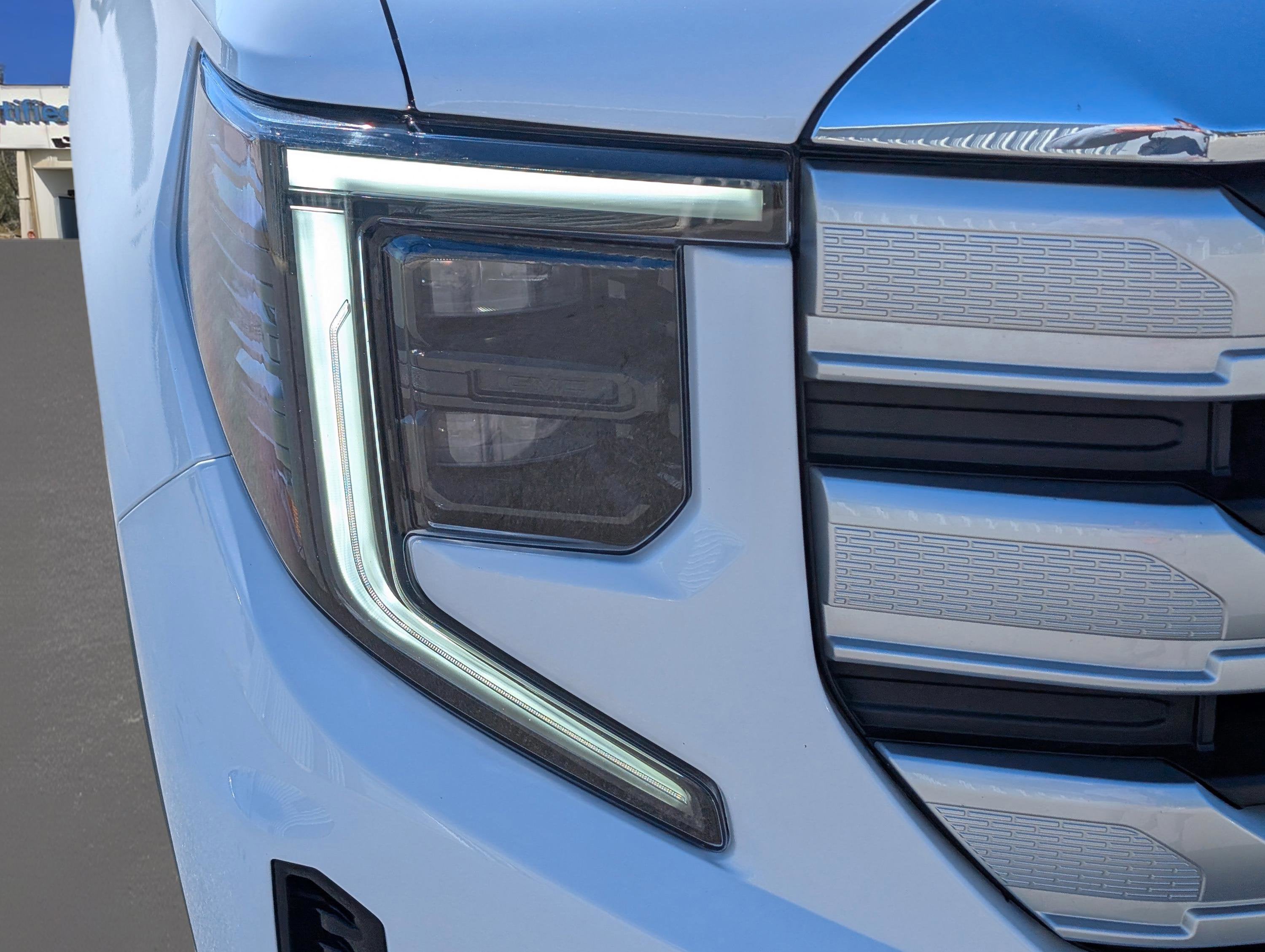2024 GMC Sierra 1500 SLE