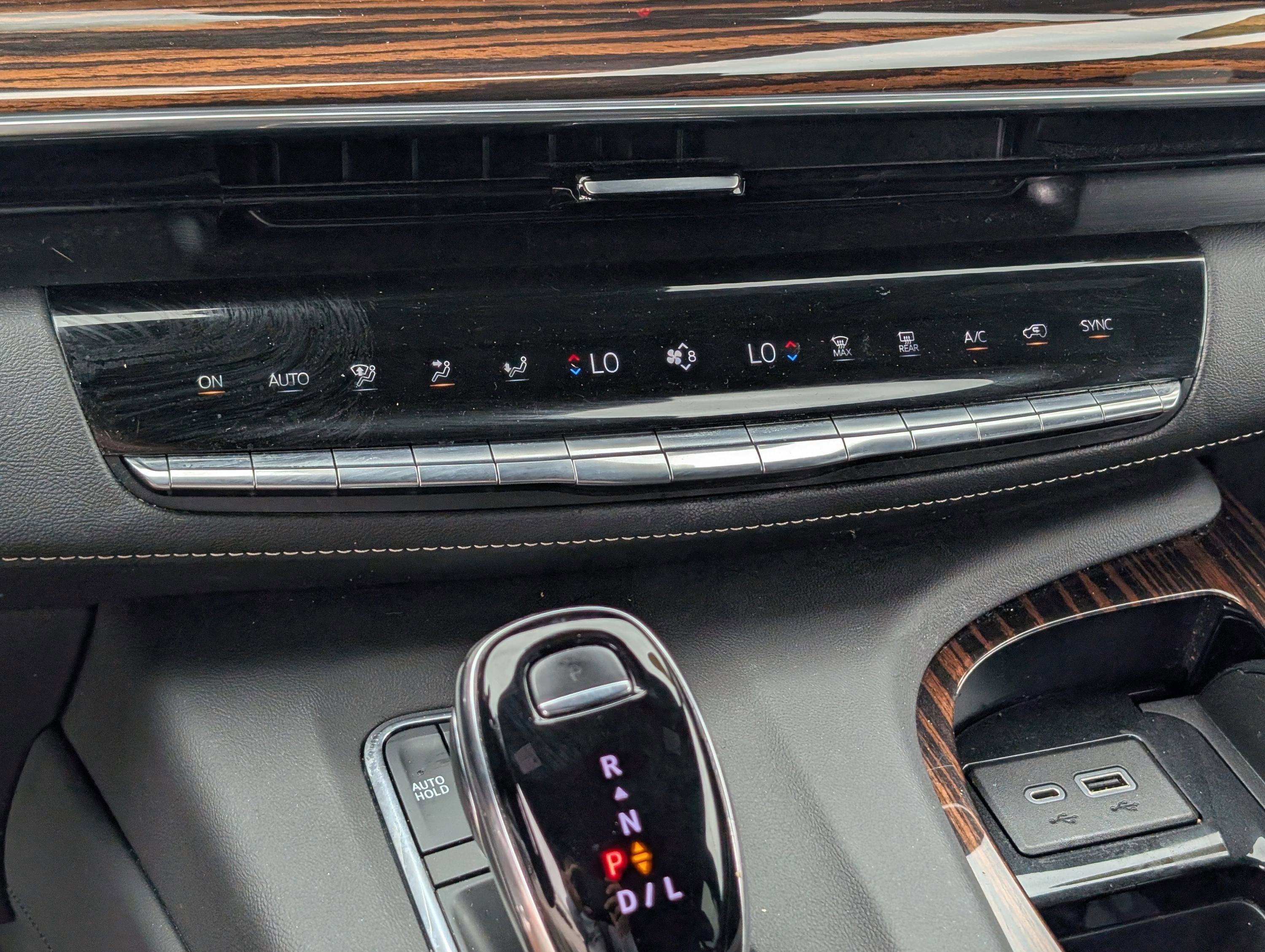 2023 Cadillac Escalade Luxury