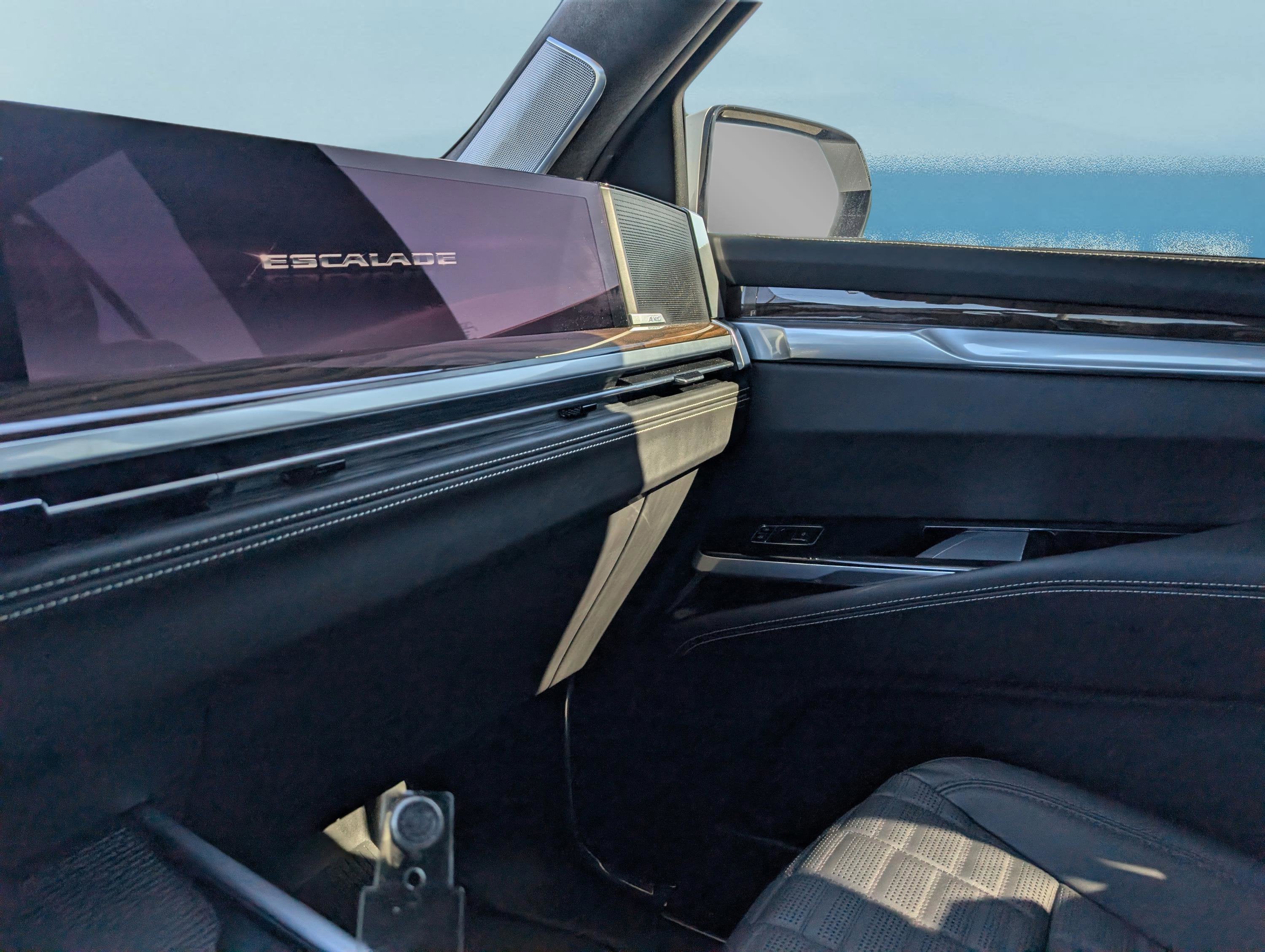 2025 Cadillac Escalade Sport Platinum