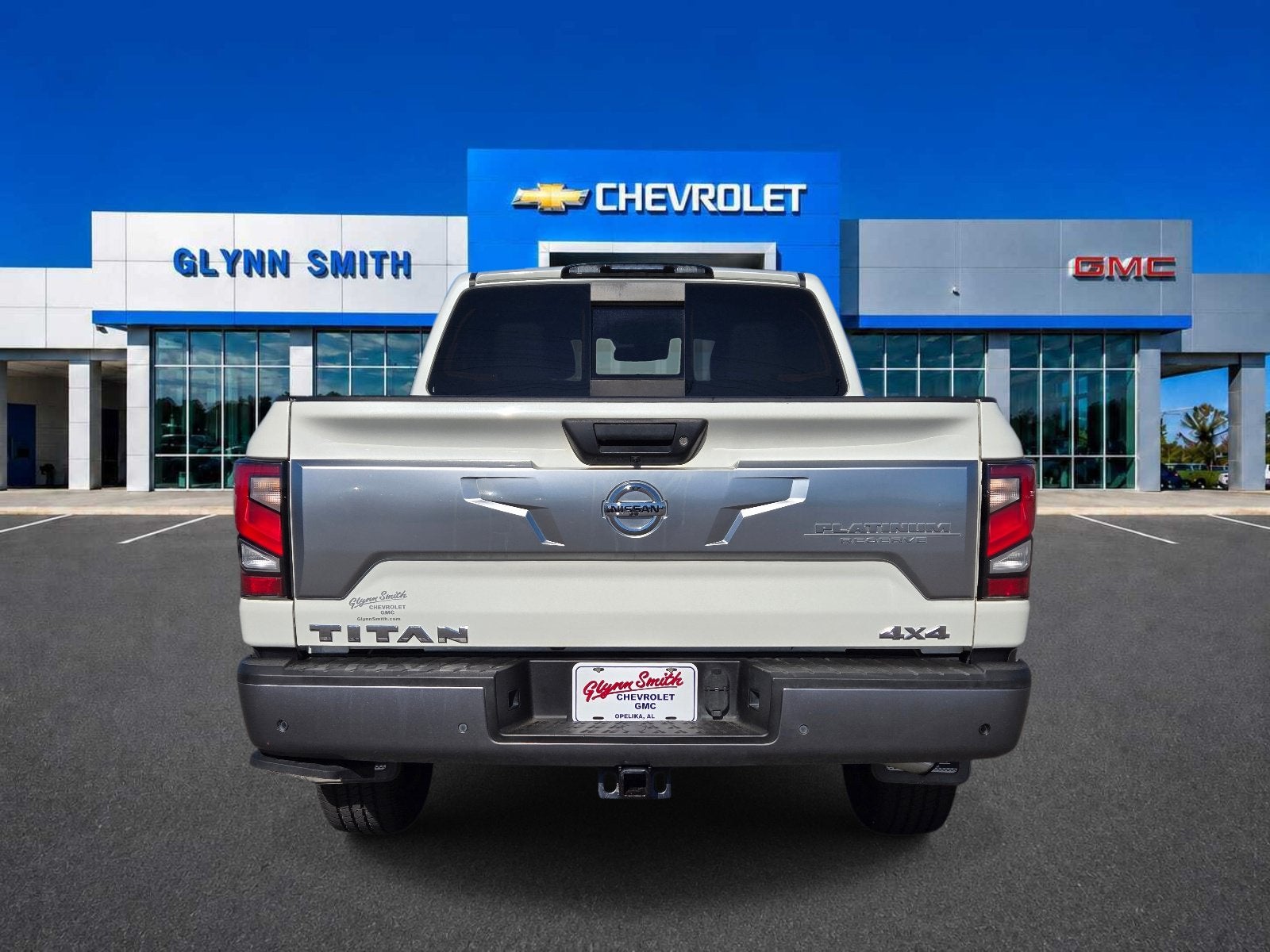 2021 Nissan Titan Platinum Reserve