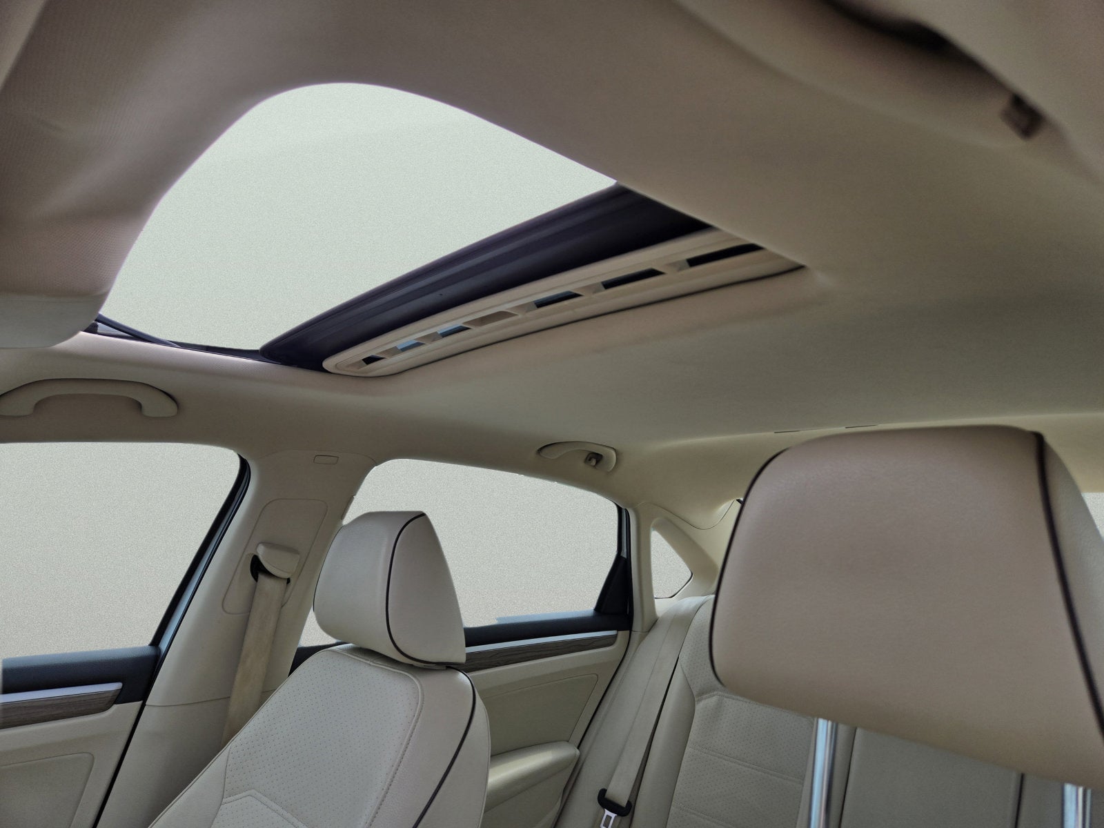 2017 Volkswagen Passat 1.8T SE