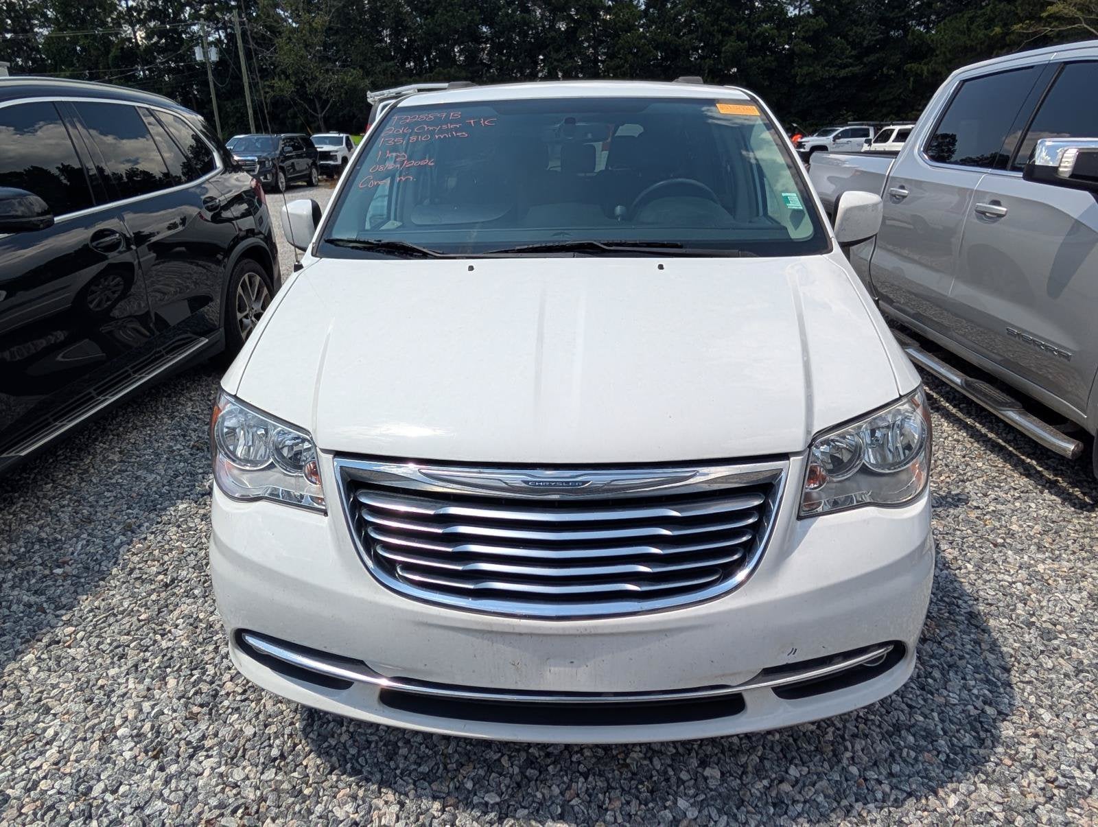2016 Chrysler Town & Country Touring