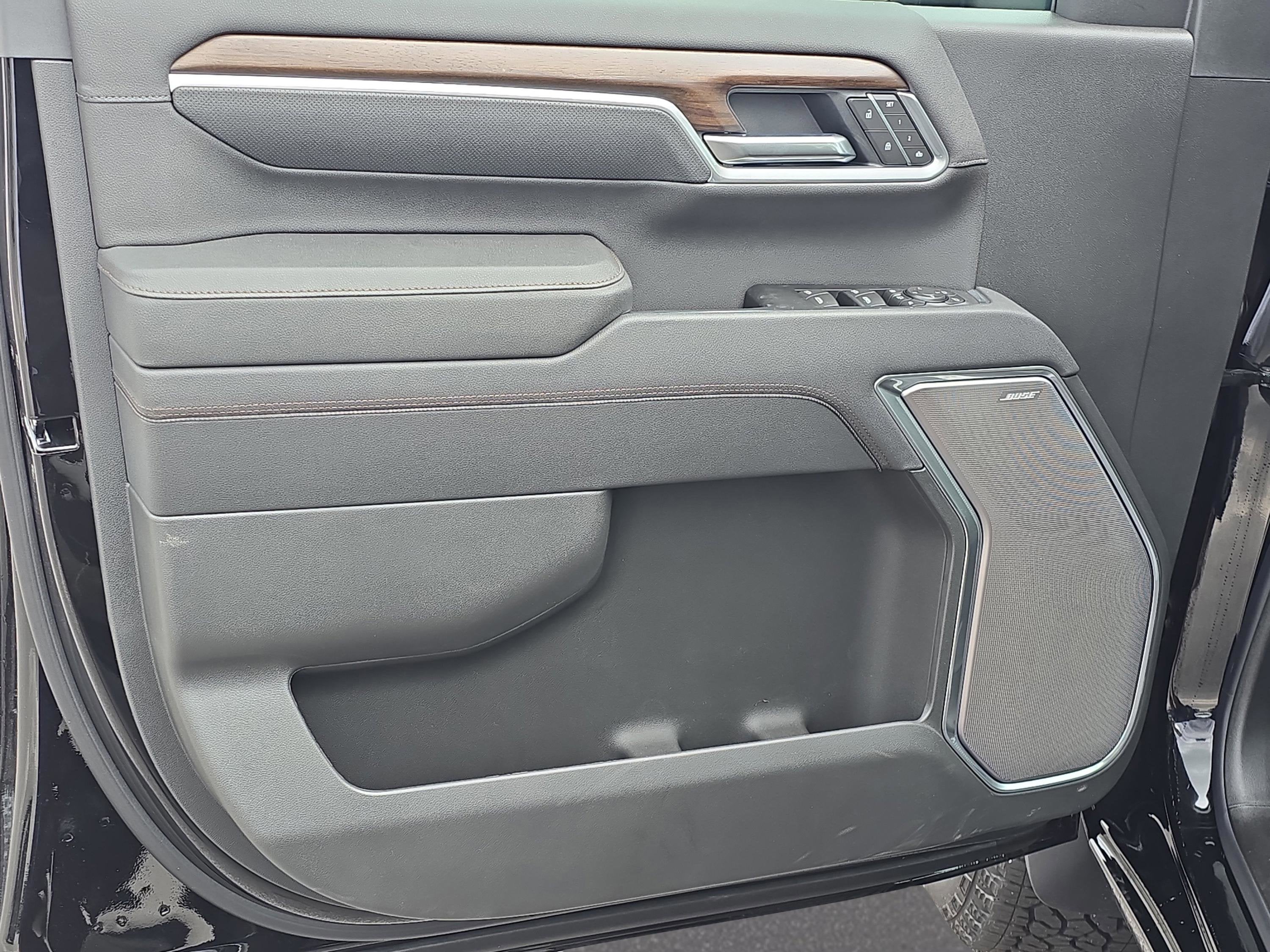 2026 Chevrolet Silverado 2500 HD High Country - Photo 14