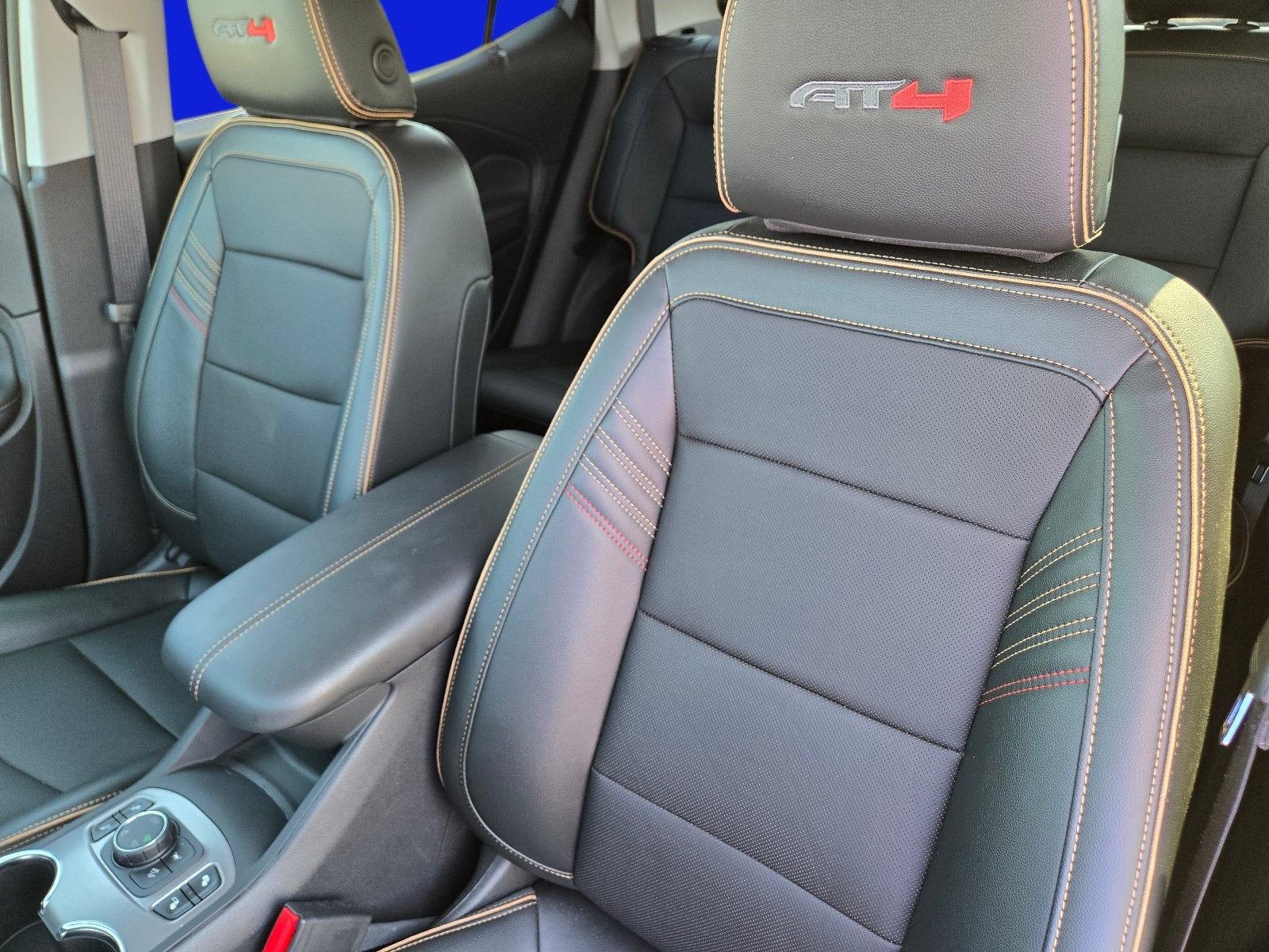 2024 GMC Terrain AT4