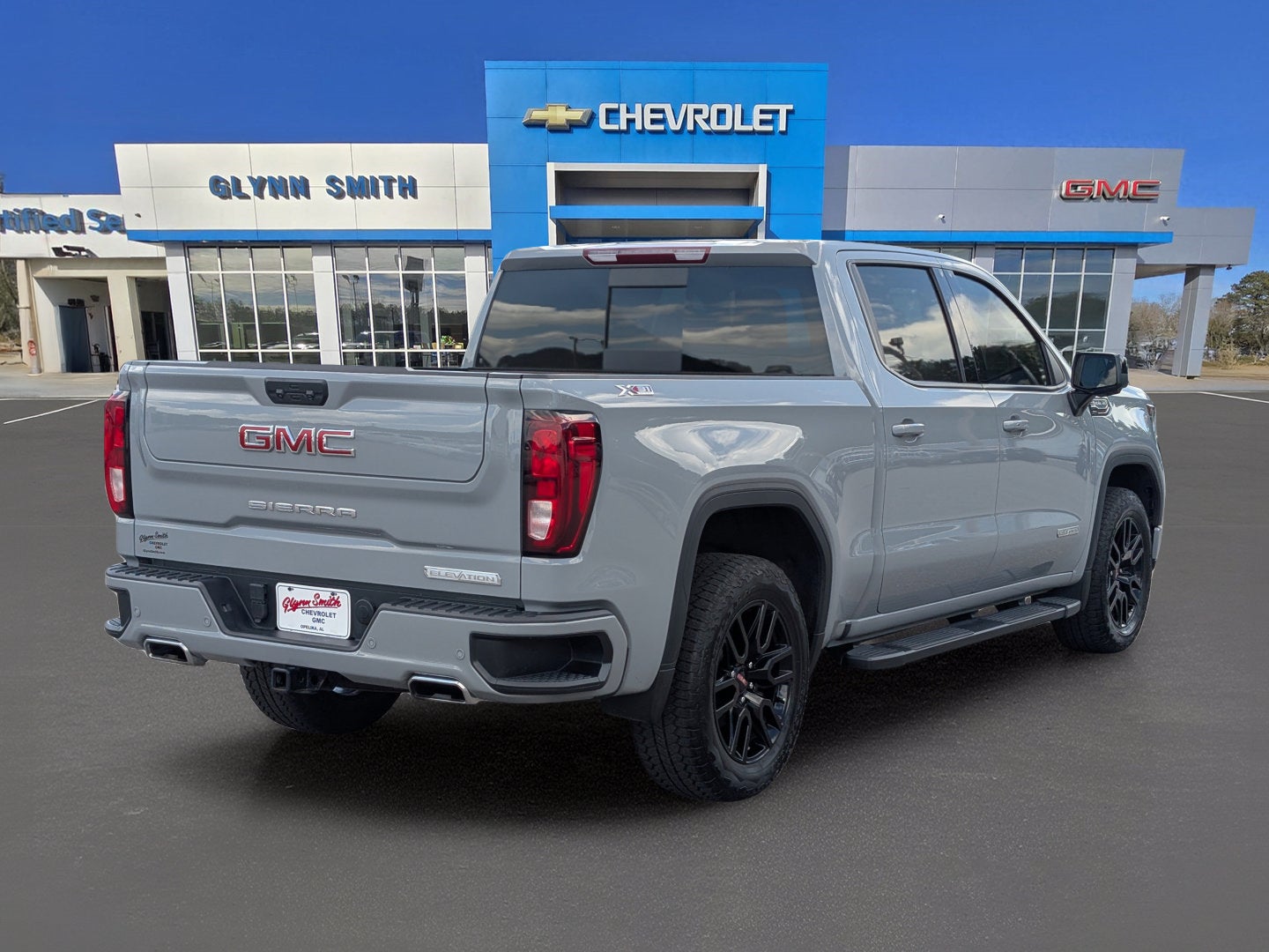 2024 GMC Sierra 1500 Elevation