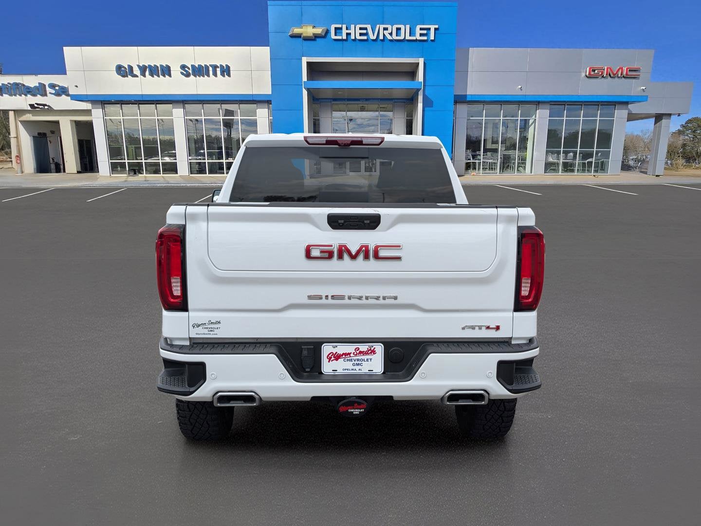 2025 GMC Sierra 1500 AT4
