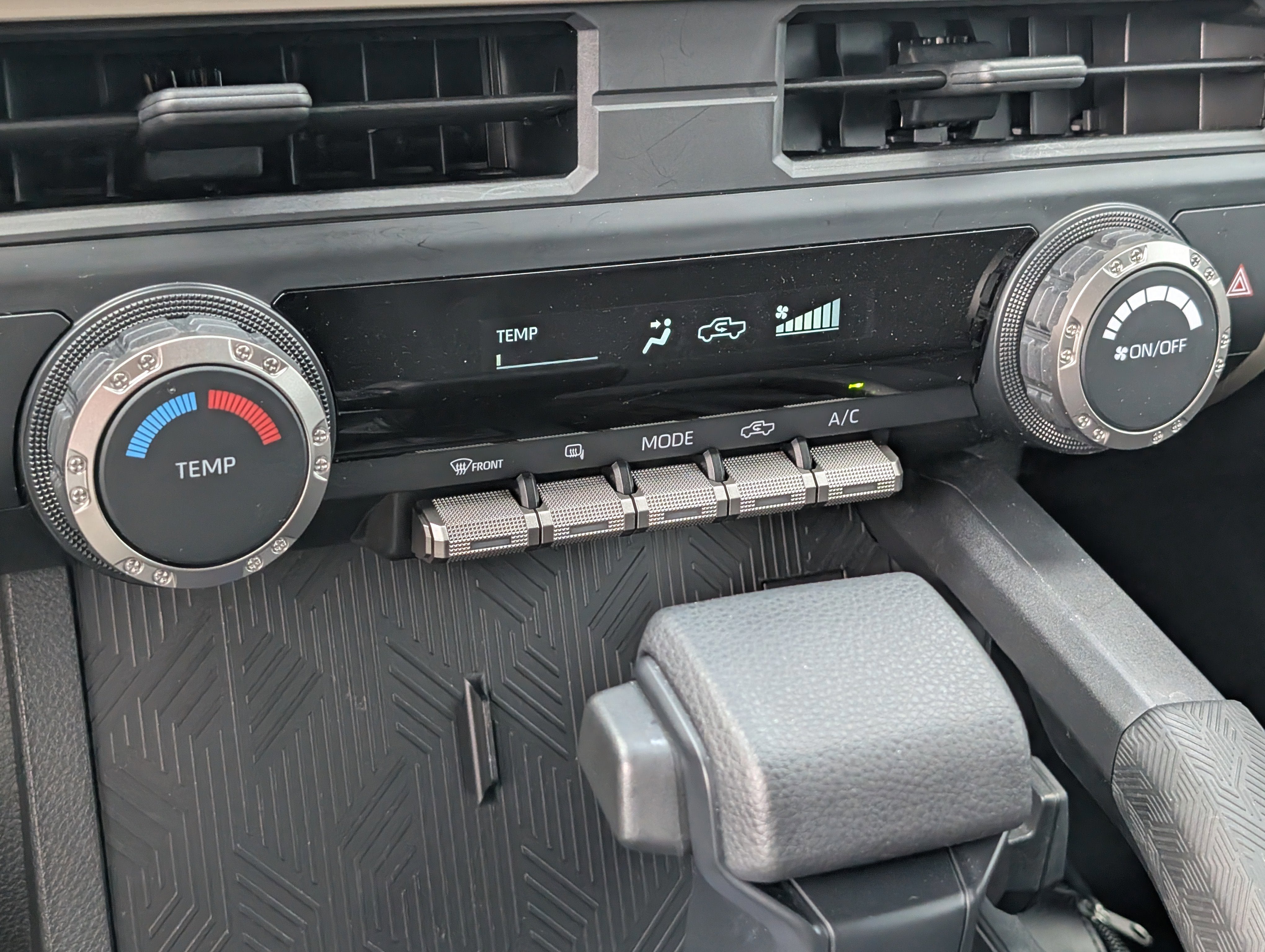 2025 Toyota Tacoma 2WD SR5