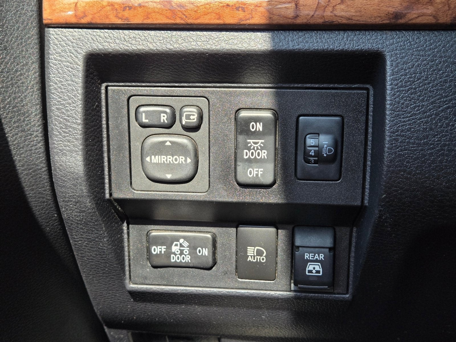 2020 Toyota Tundra 4WD Platinum