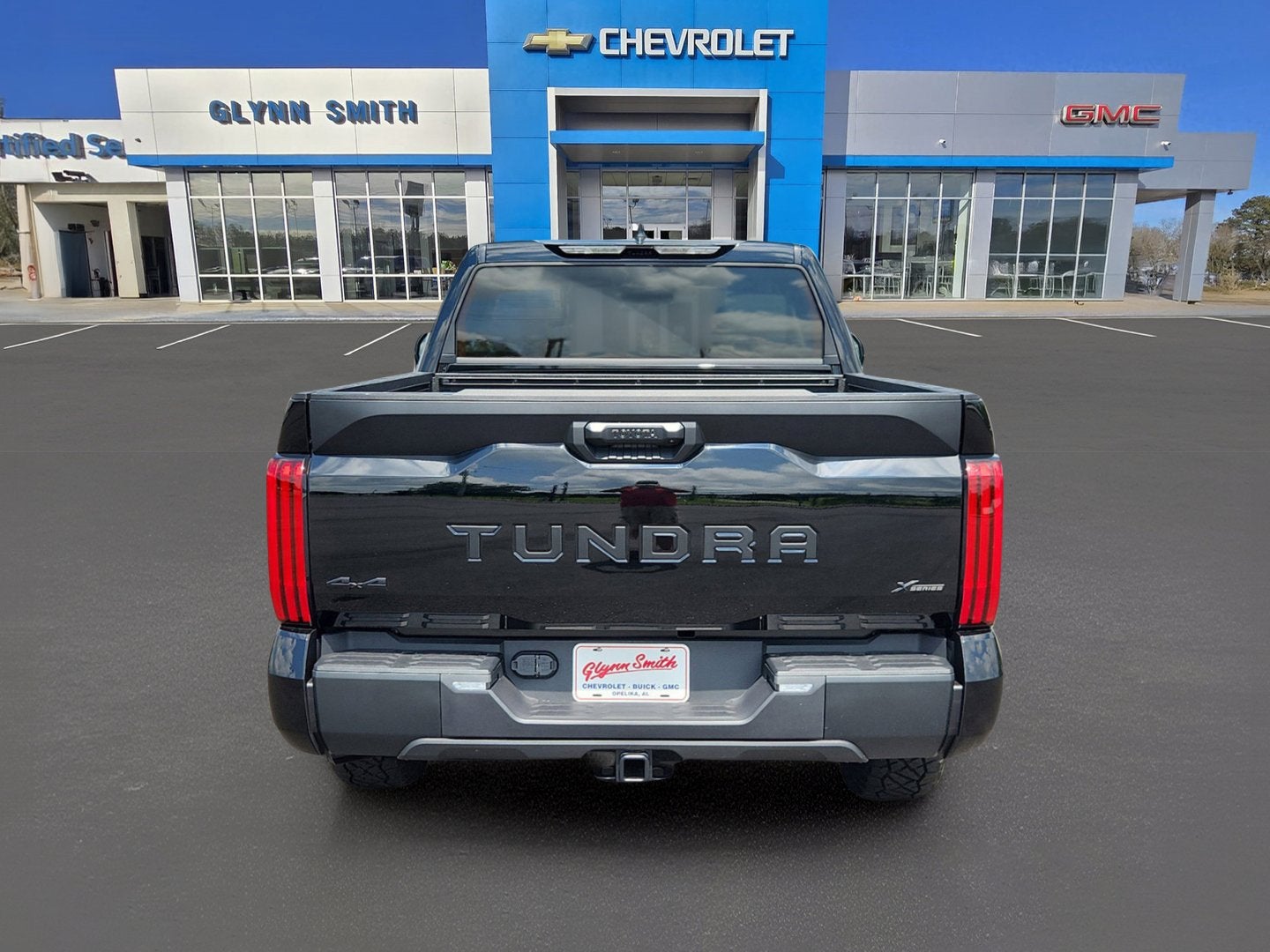 2023 Toyota Tundra 4WD SR5