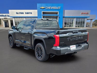 2023 Toyota Tundra 4WD SR5