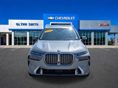 2025 BMW X7 xDrive40i