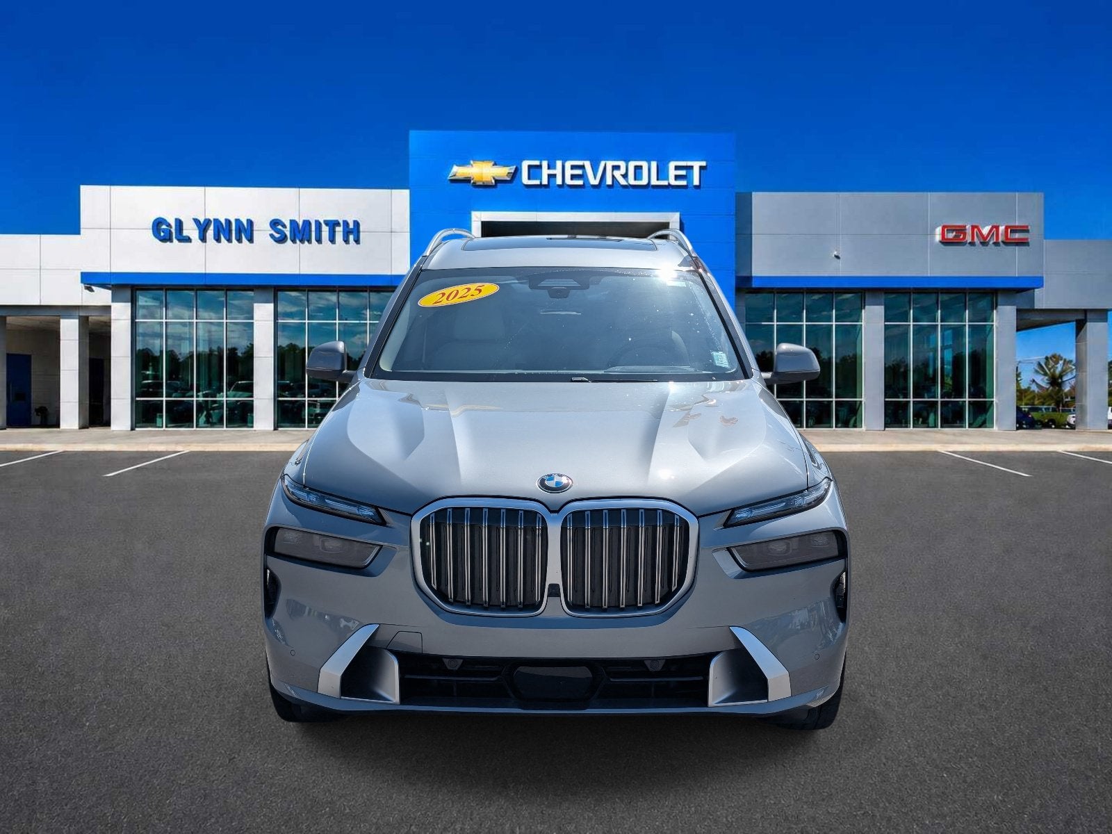2025 BMW X7 xDrive40i
