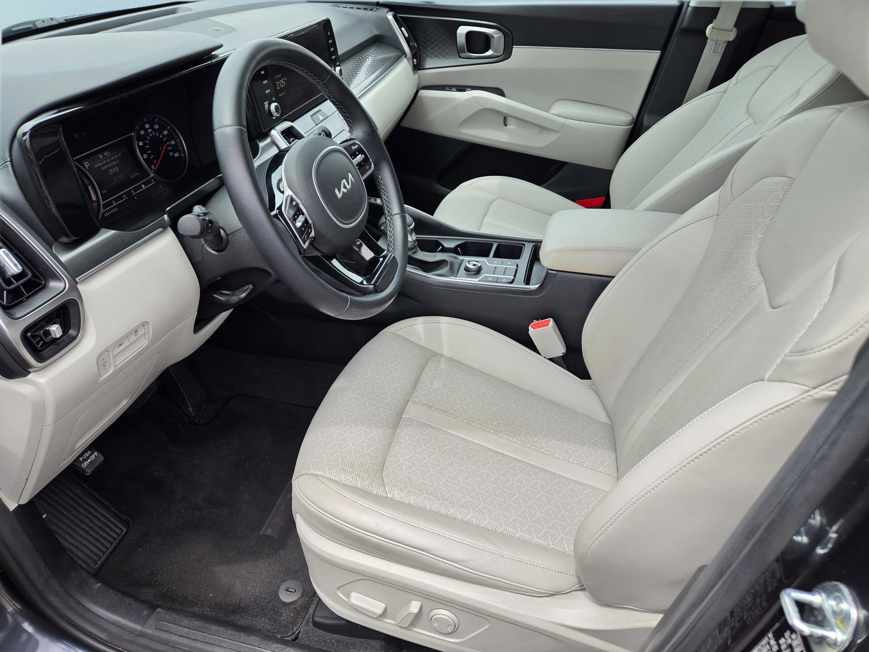 2023 Kia Sorento S