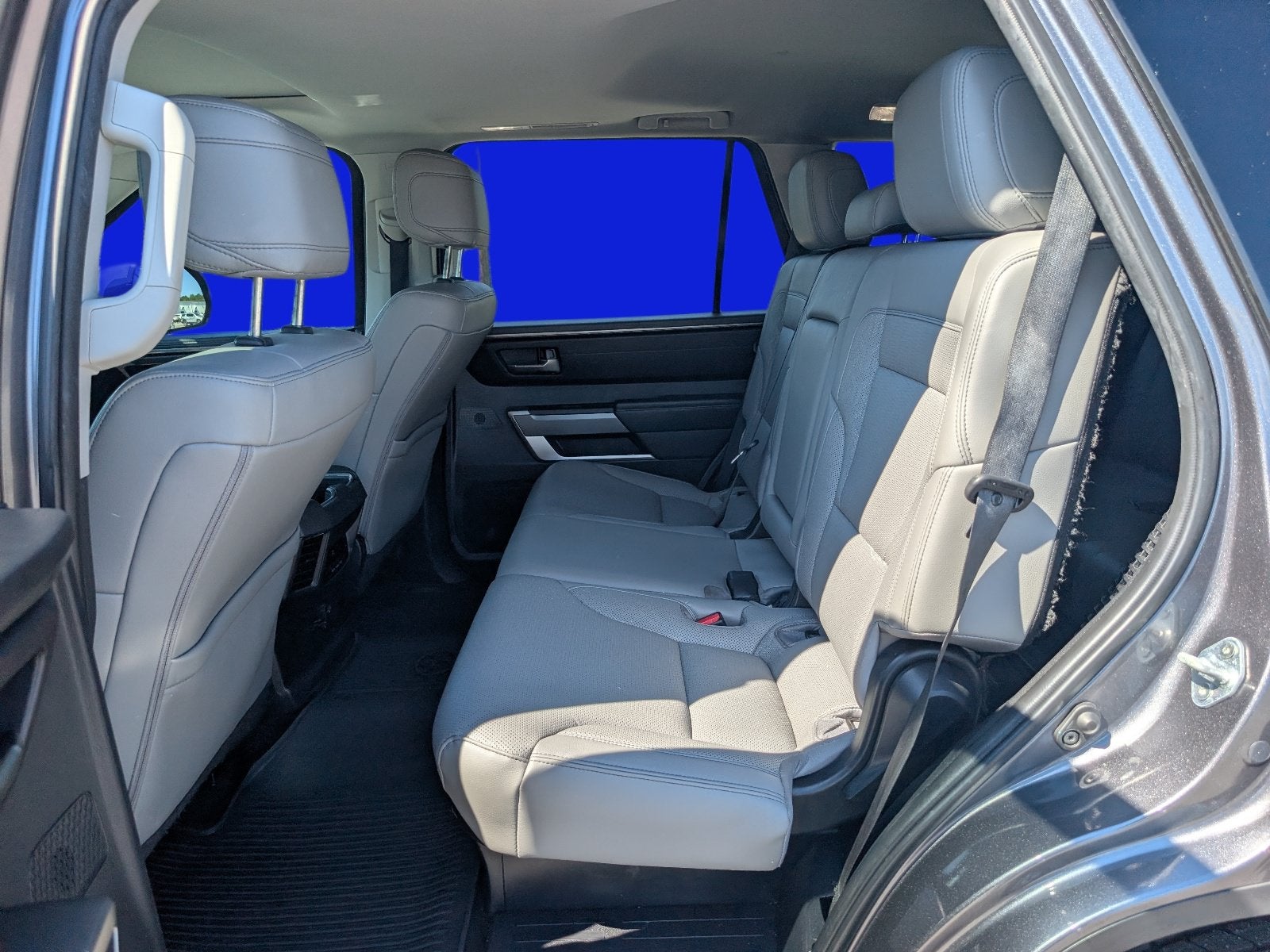 2024 Toyota Sequoia SR5