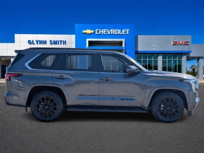2024 Toyota Sequoia SR5