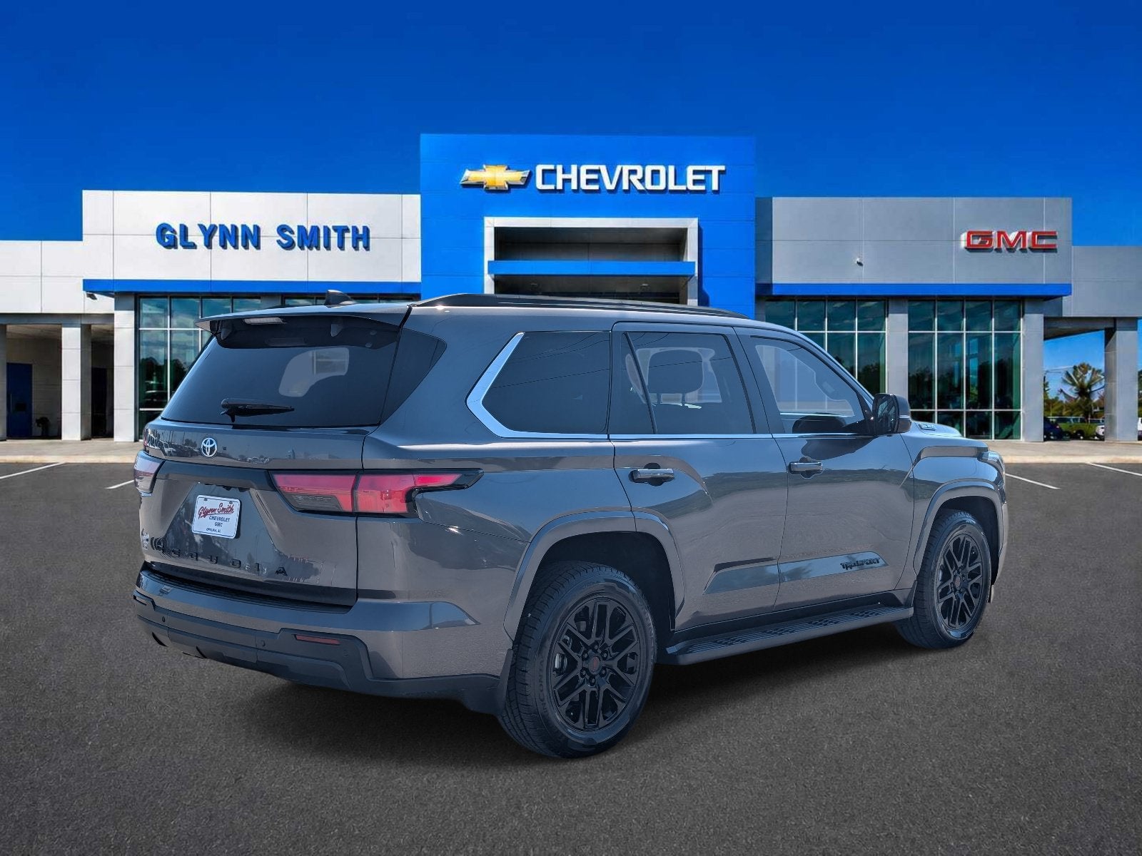 2024 Toyota Sequoia SR5