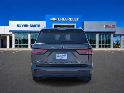 2024 Toyota Sequoia SR5