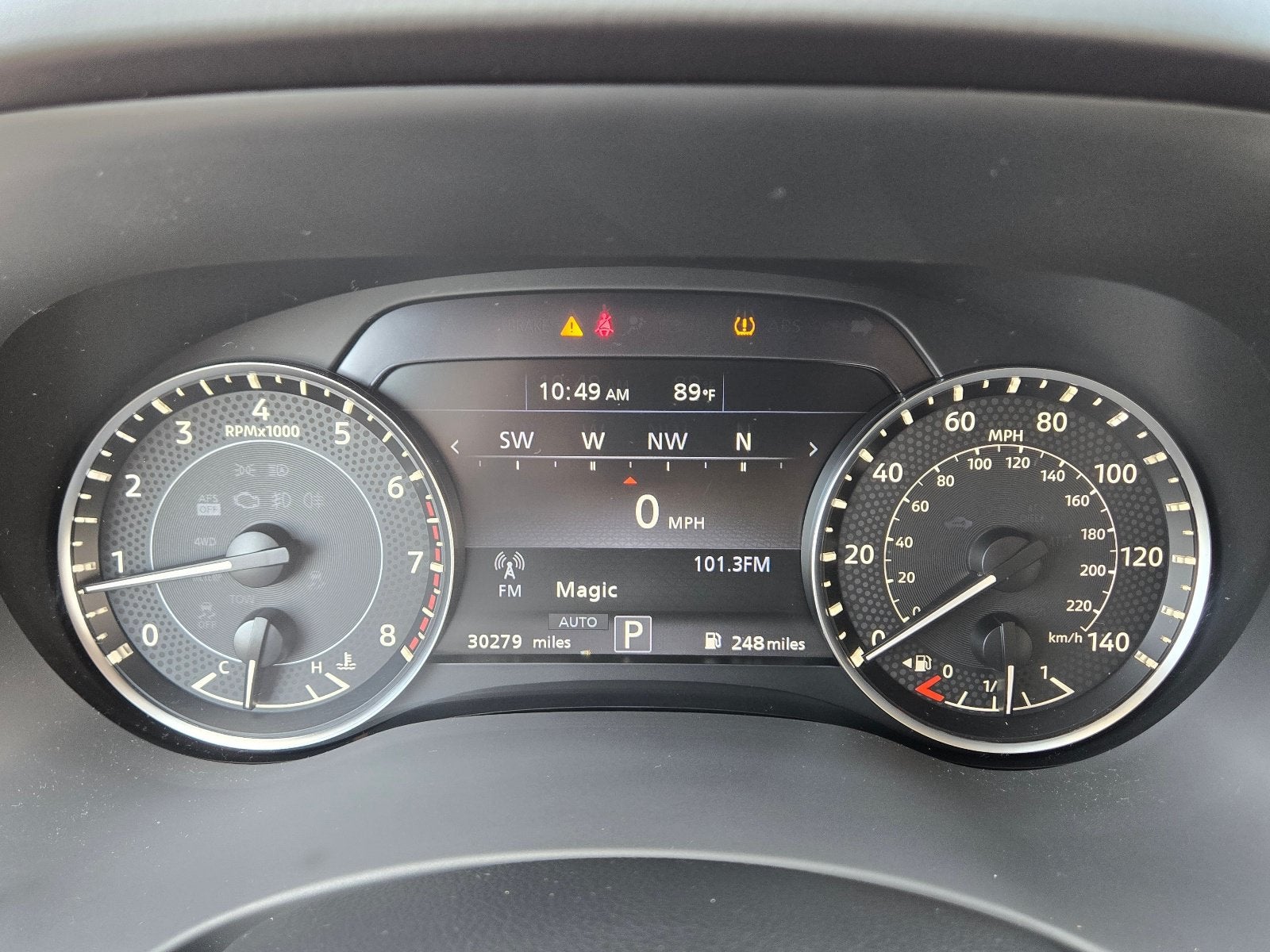 2024 Nissan Armada SV