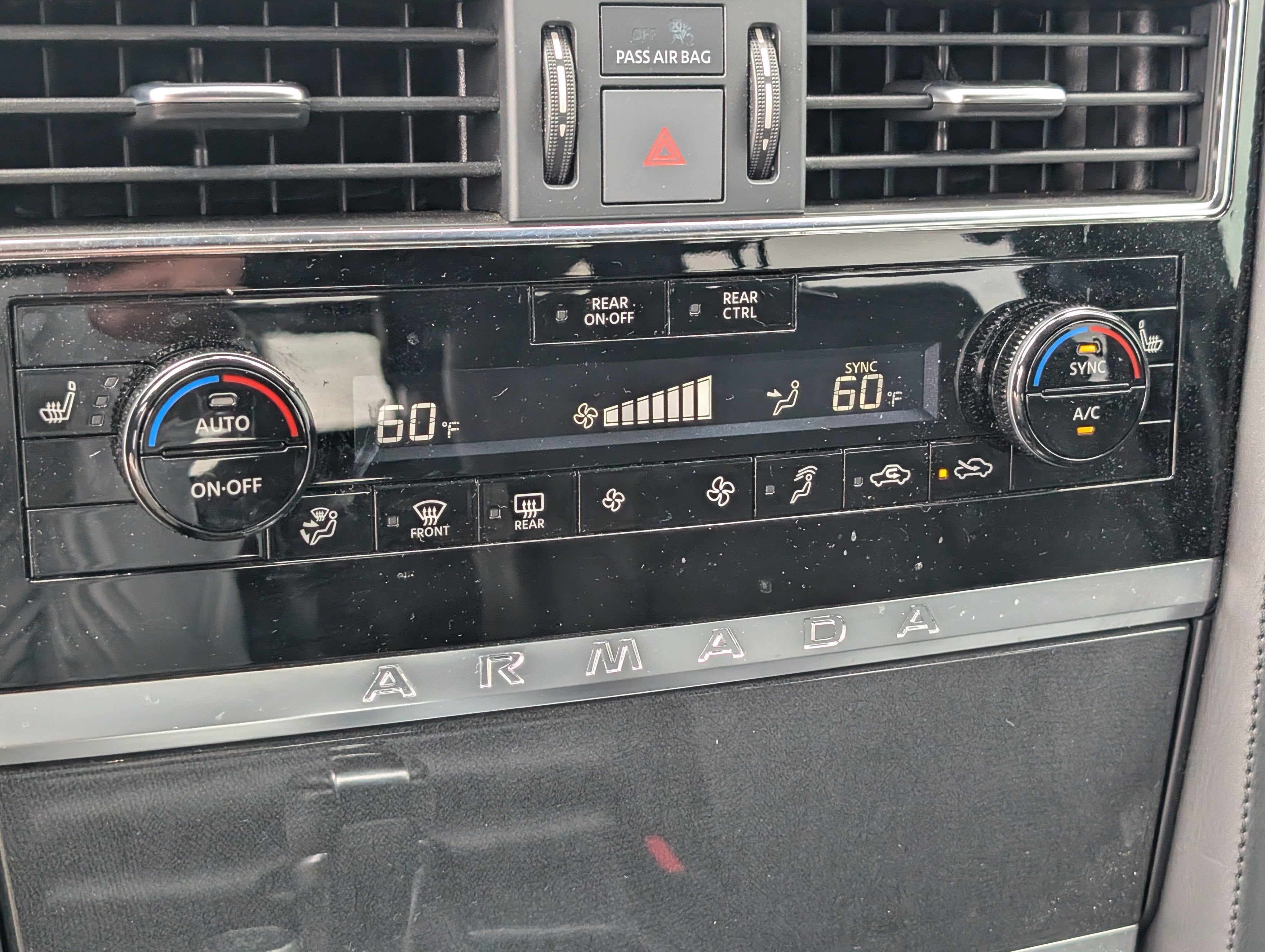 2024 Nissan Armada SL