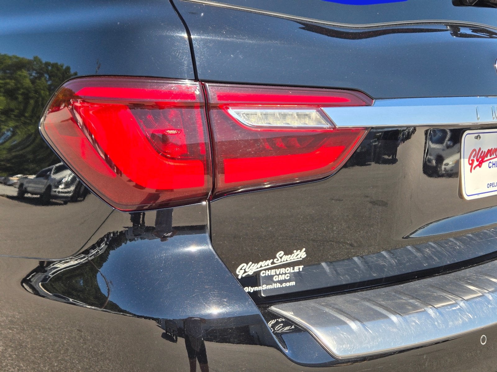 2023 INFINITI QX80 SENSORY