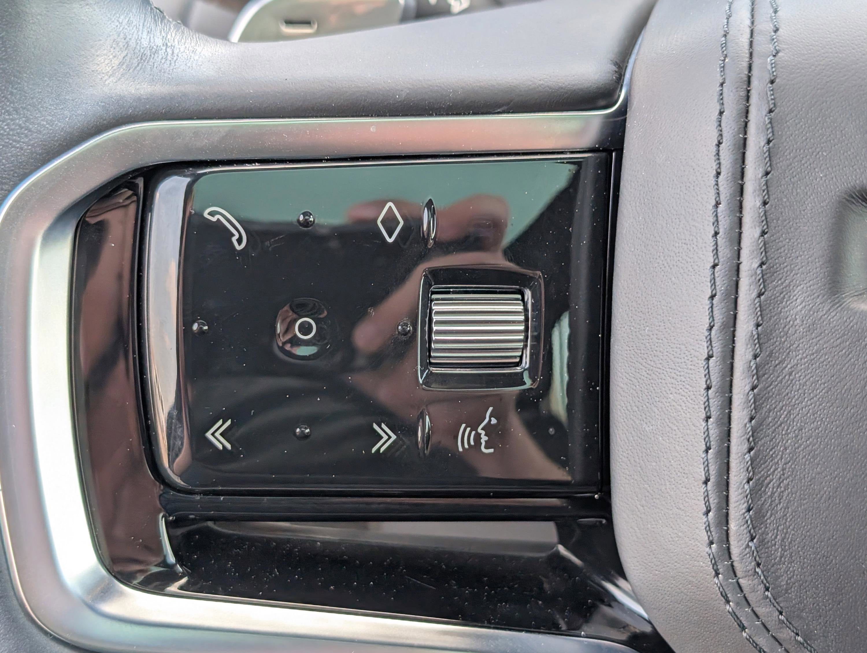 2023 Land Rover Range Rover Sport SE