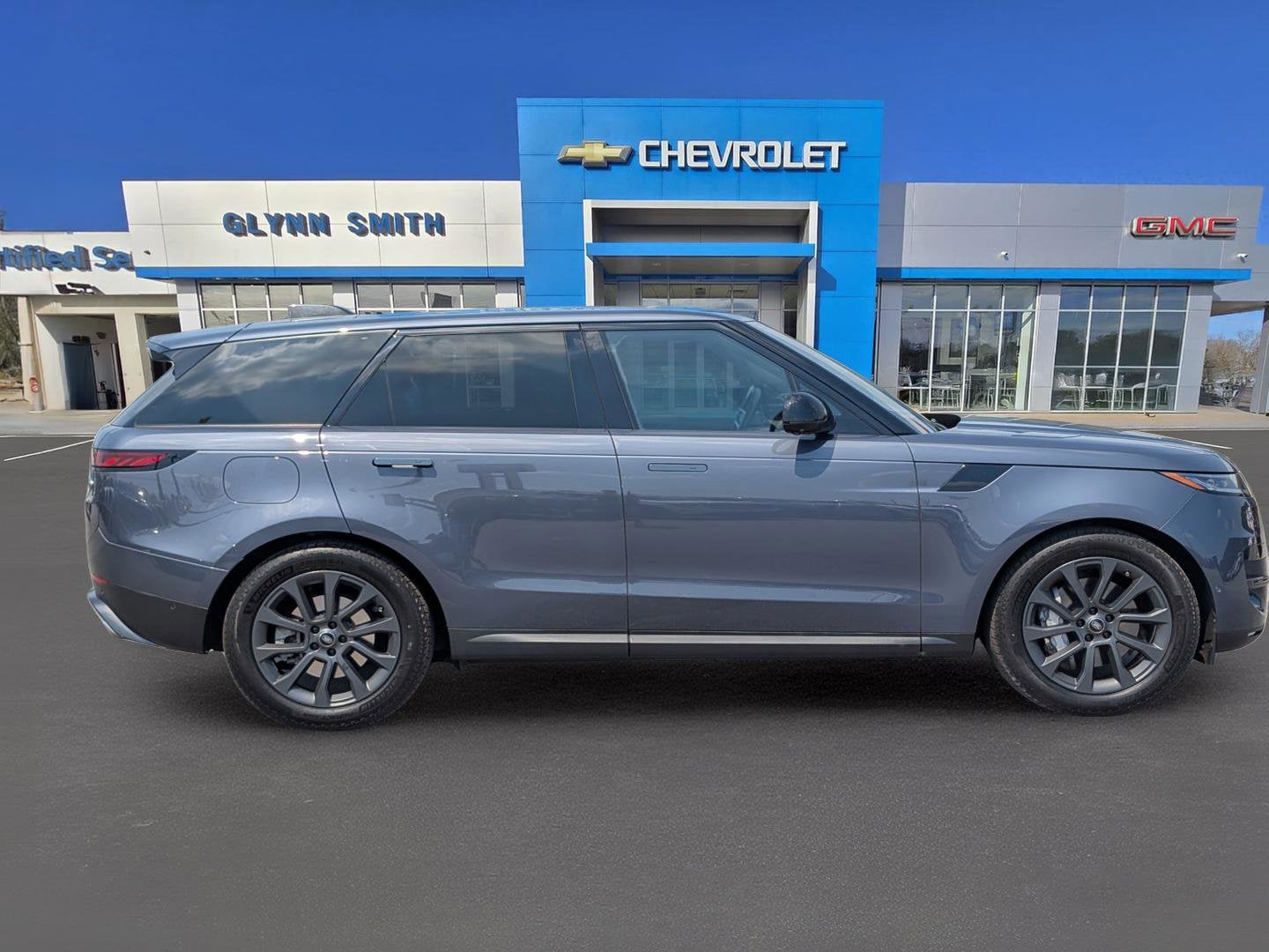 2023 Land Rover Range Rover Sport SE
